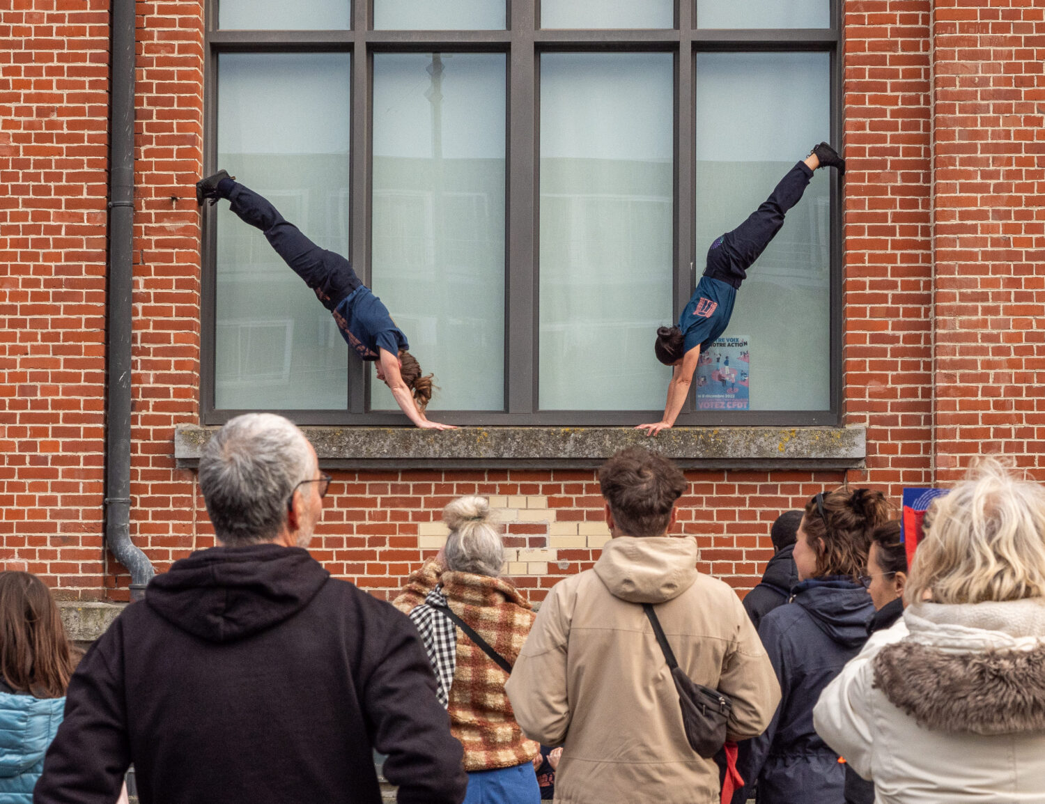 Photographie du spectacle acrobatique "Où".