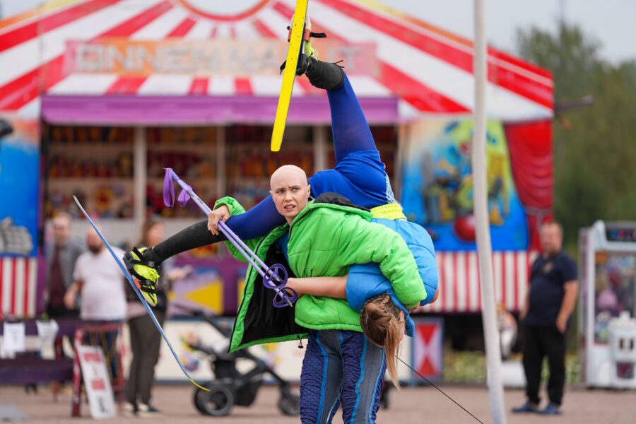 Photographie du spectacle de cirque Hot & Cold.