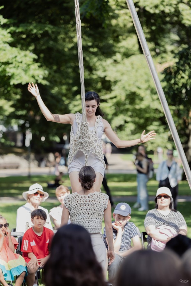Foto van de circusvoorstelling “Melic”.