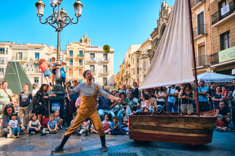 Photographie du spectacle de cirque "Big Fish"