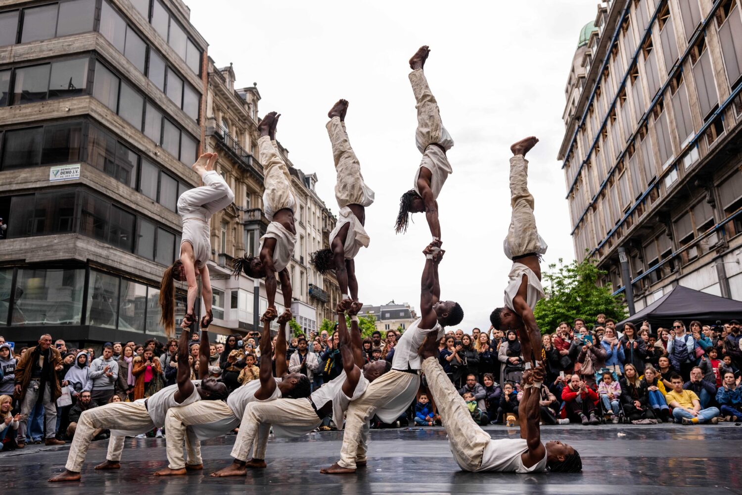 Photographie du spectacle de cirque "Fa" dans le cadre d'HOPLA! 2024.