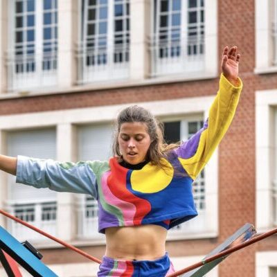 Photographie du spectacle de cirque ØBLíK par Theresa Kuhn.